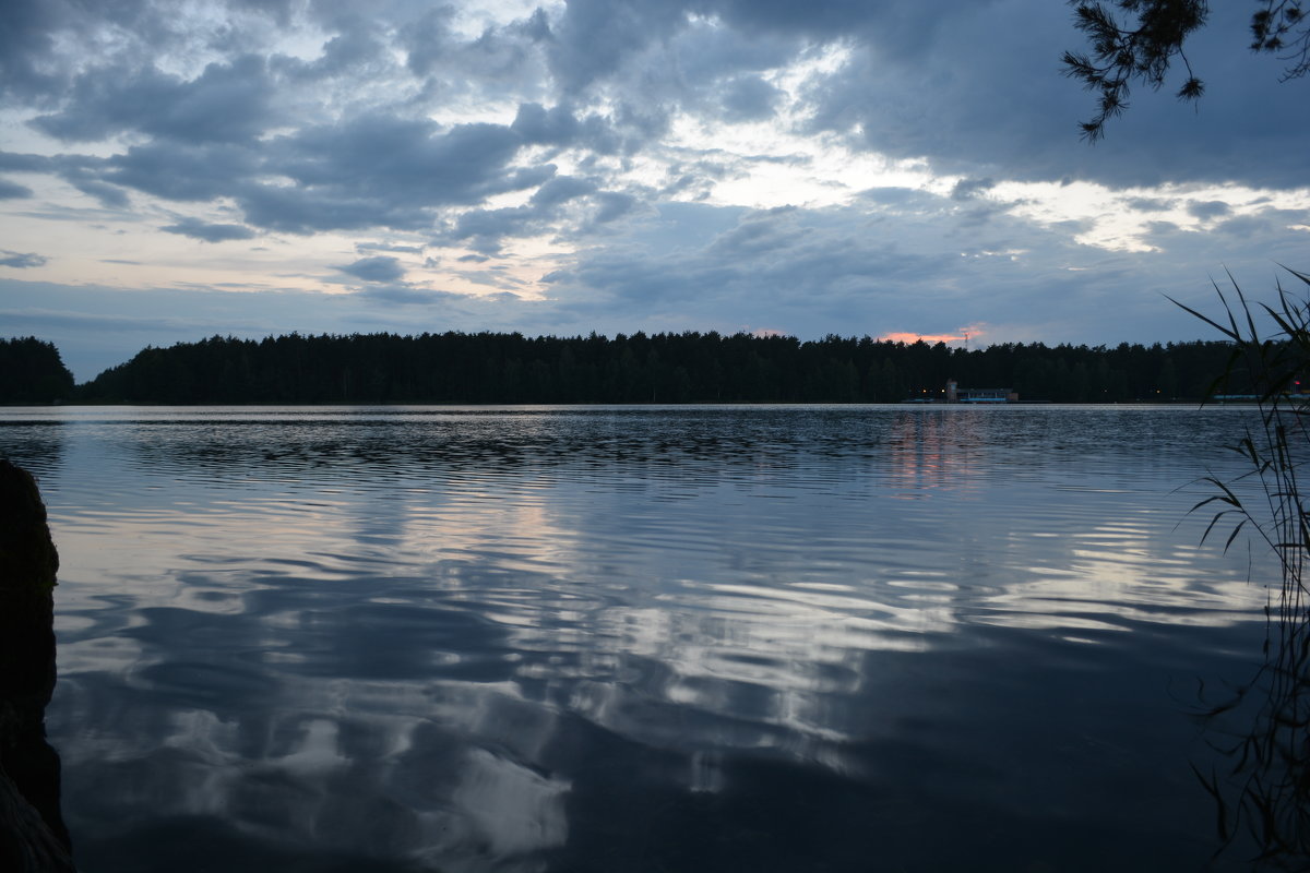 Закат над озером - Сергей Щеглов
