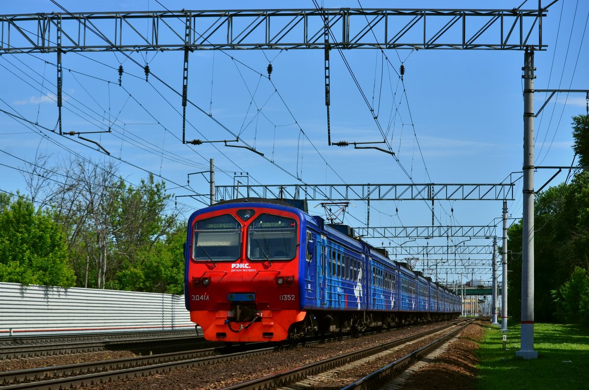 Электропоезд ЭД4М-0352 - Денис Змеев