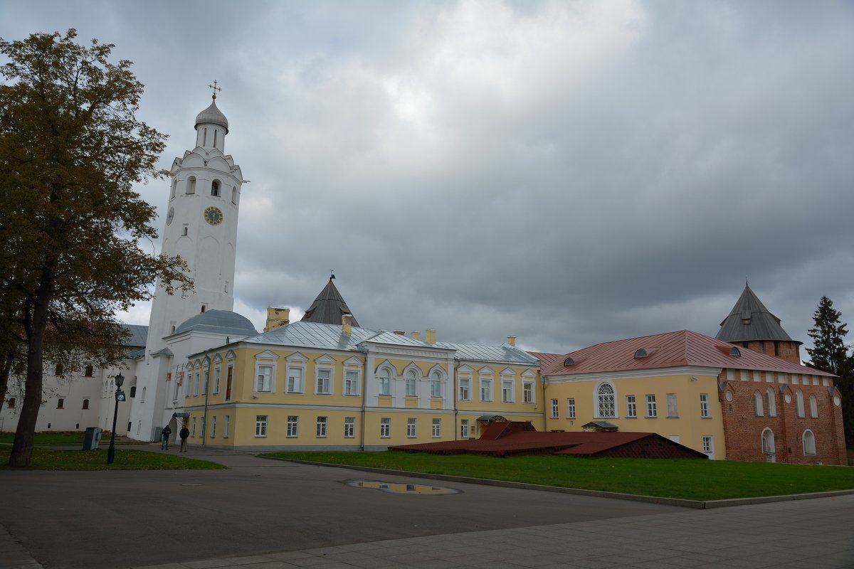 Осень в Новгородском Кремле (этюд 6) - Константин Жирнов