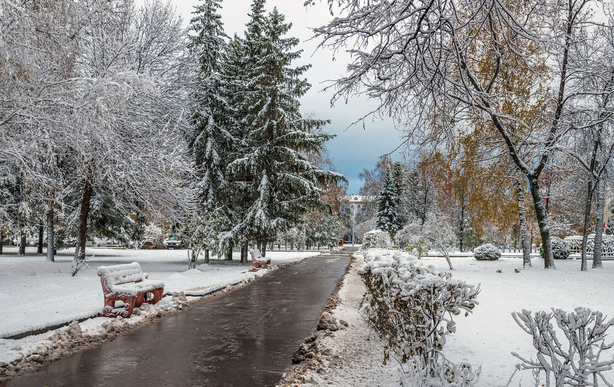 Осень по календарю - Любовь Потеряхина