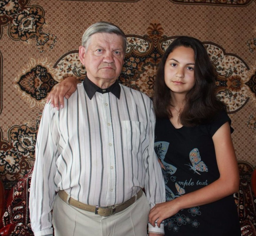 дедушка с внучкой - Сергей Кочнев