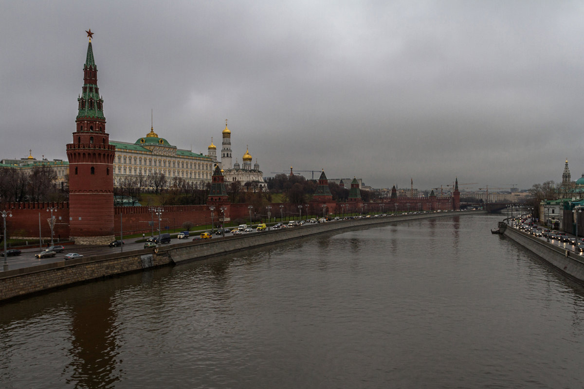 Кремль с Большого Каменного моста - Сергей Быстров