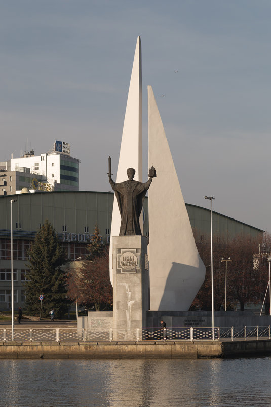 Памятник - Светлана 