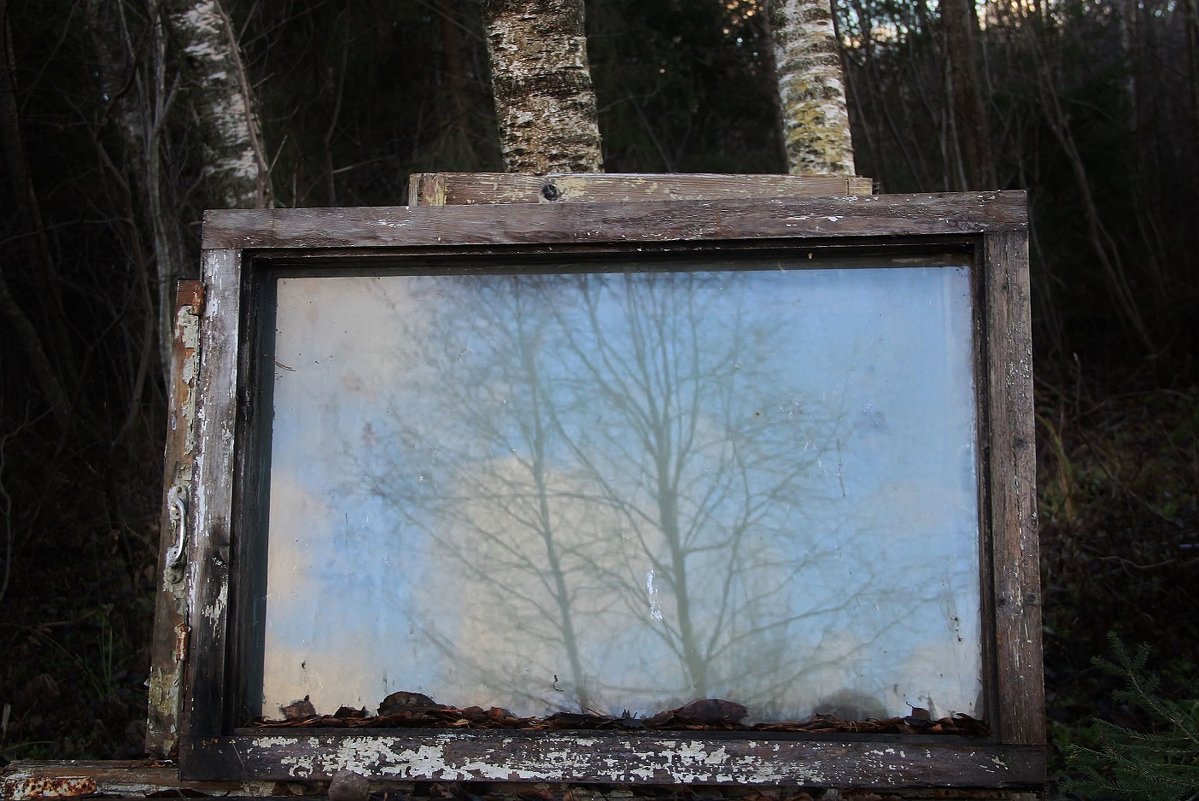 Картина старого окна - Юный Пионер