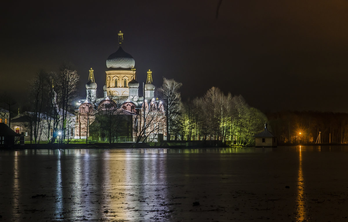 Свято-Введенский Островной монастырь в г. Покров - Василий Либко