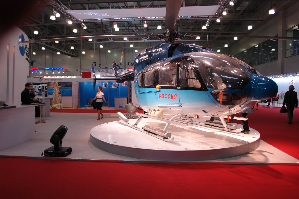 Выставка вертолётов - PETR 