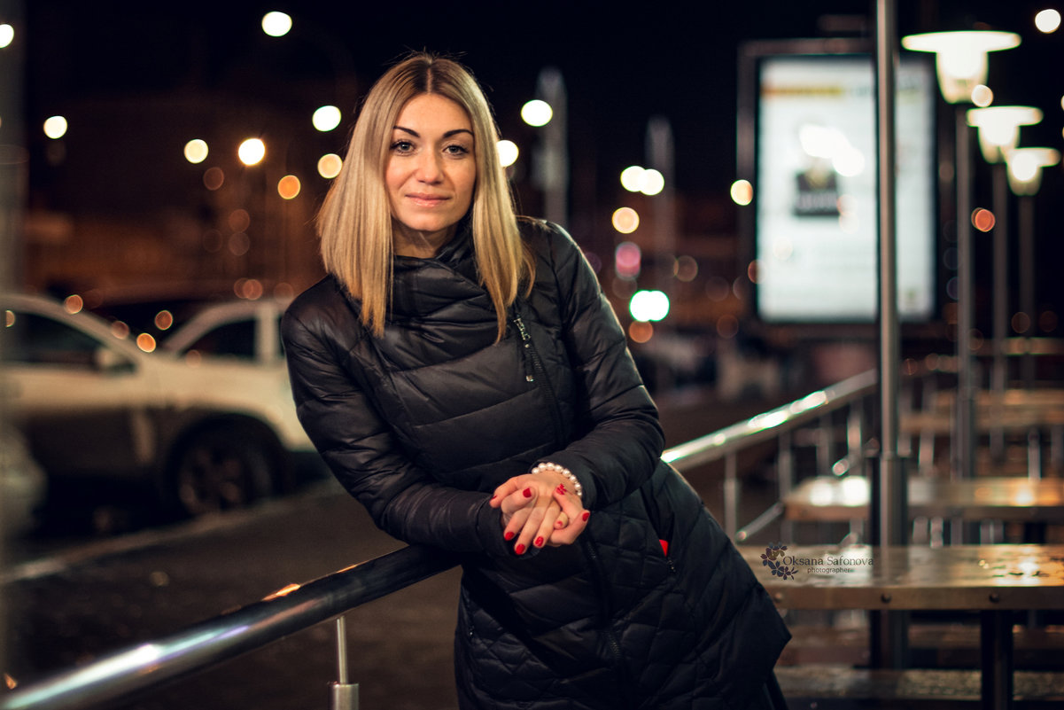 В ночном городе - Оксана Сафонова