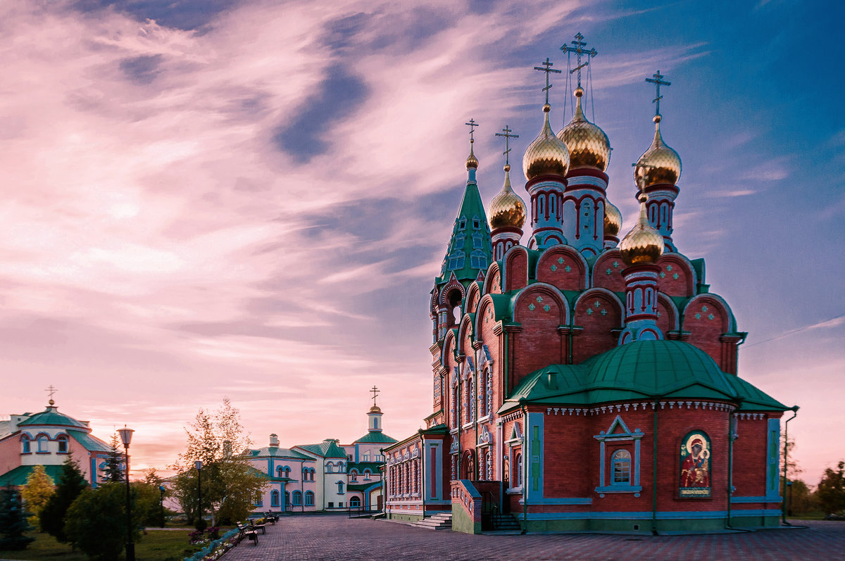 Церковь Киселевск красный