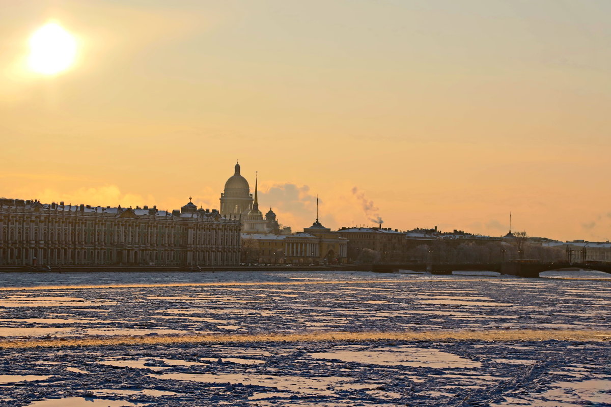 Вид на Зимний дворец - Алексей Корнеев