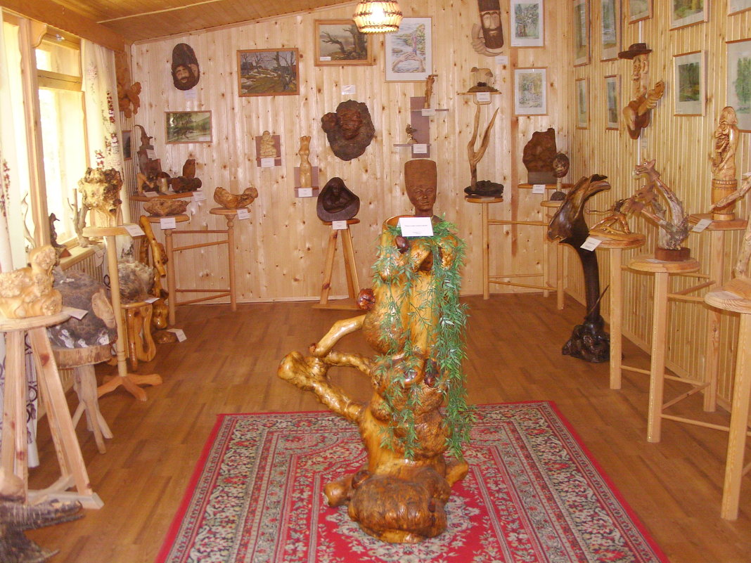 В музее деревянного зодчества - Виктор Мухин