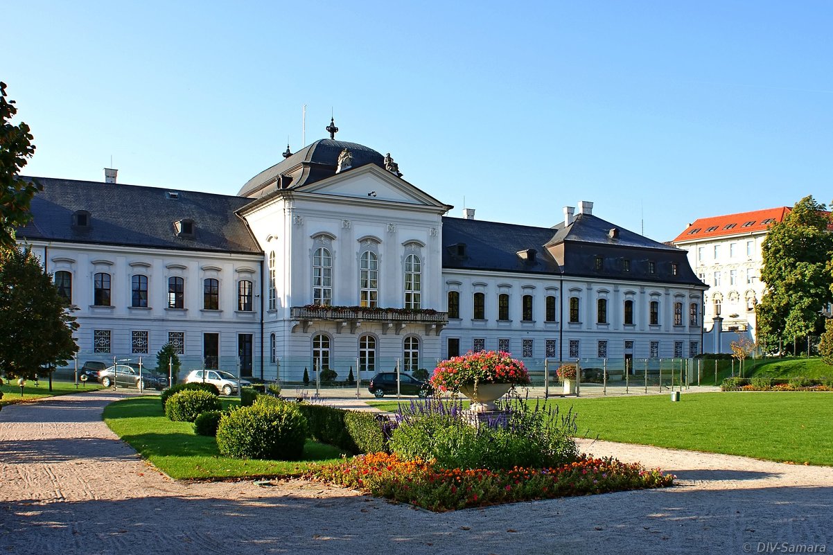 Дворец Грассалковичей (XVIII век) в Братиславе - Денис Кораблёв