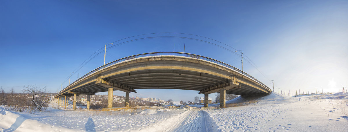 Прогулка под мостом - Наталья Петрова