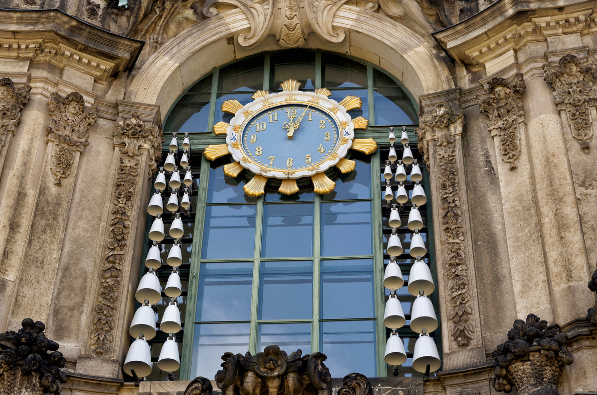 Дрезден (Часовой павильон картинной галереи) - Олег Неугодников
