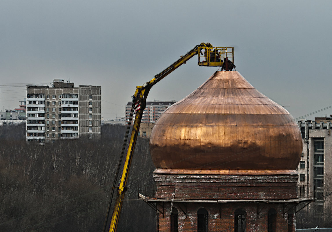 Установка купола на Храм Алексея Мечёва (4) - Юрий 
