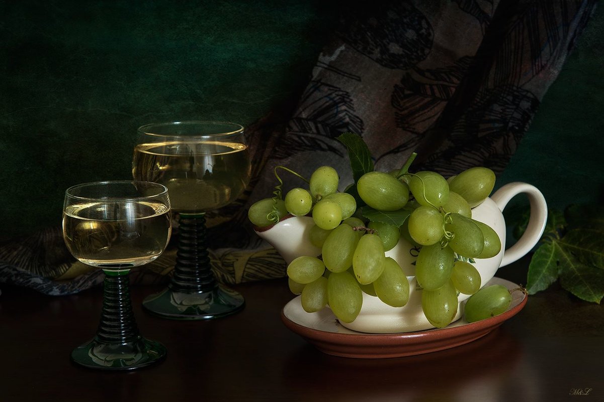 Grapes & Wine - Michael & Lydia Militinsky