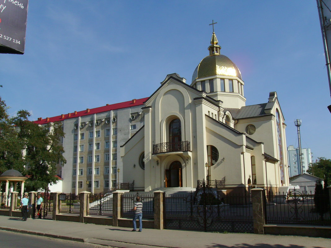 Греко - католический  храм  в  Ивано - Франковске - Андрей  Васильевич Коляскин