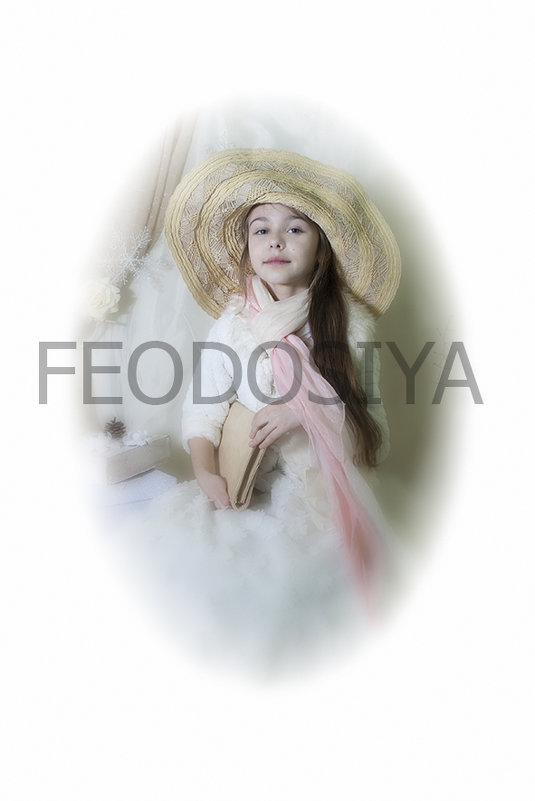 девочка в шляпе - Вера Федотова