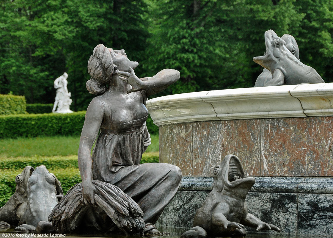 Скульптуры фонтана "Источник Латоны" - Надежда Лаптева