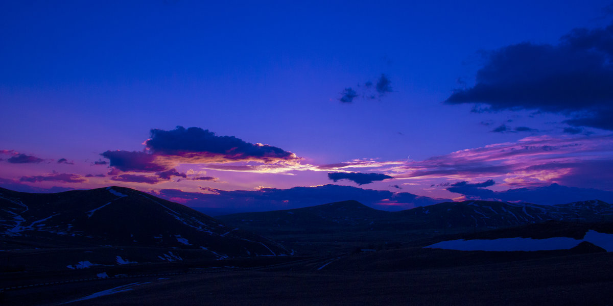 ultraviolet sunset - Gor Yeghoyan