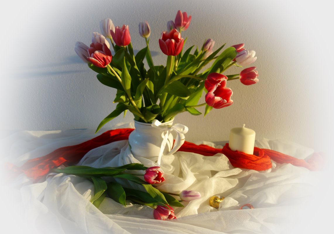 Как люблю красоту и блаженство тюльпанов... - Galina Dzubina