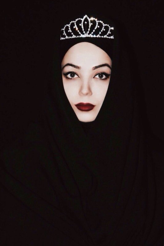 Девушка-мусульманка - Диана 