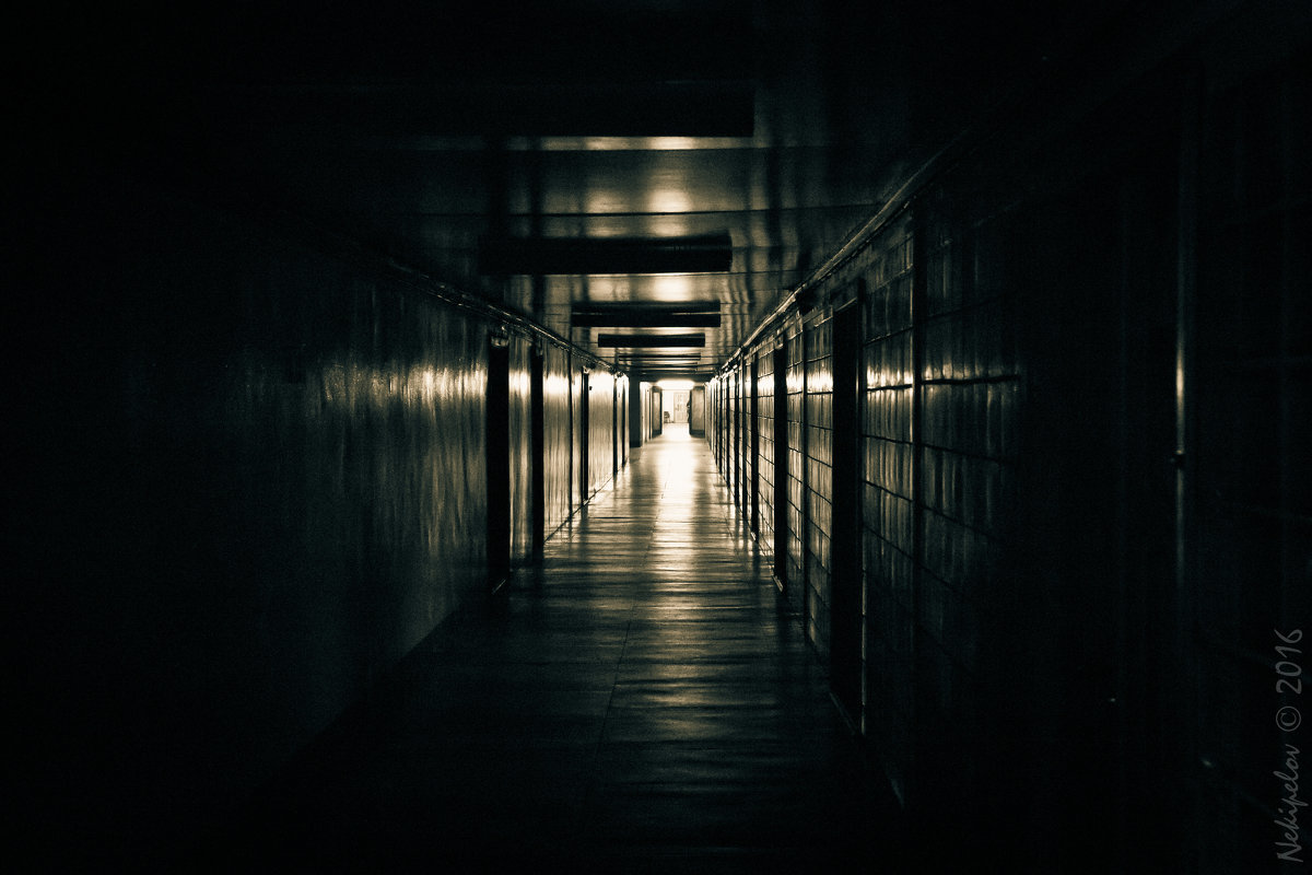 Light at the end of the corridor - Aleh Nekipelau