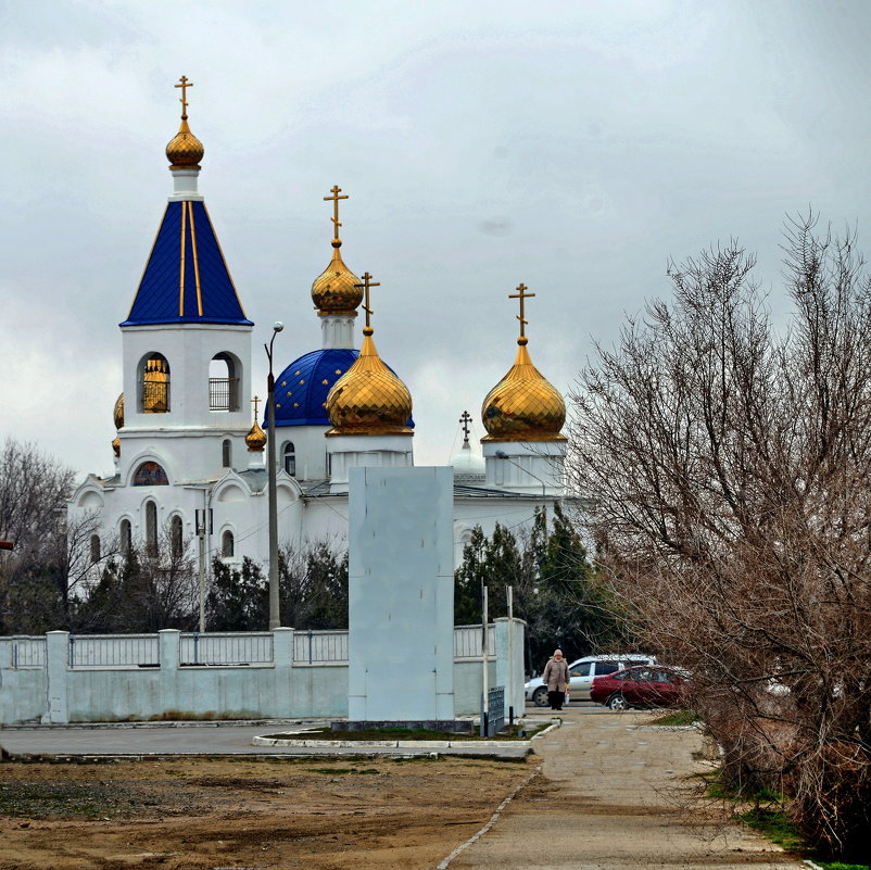 Дорога к храму - Анатолий Чикчирный