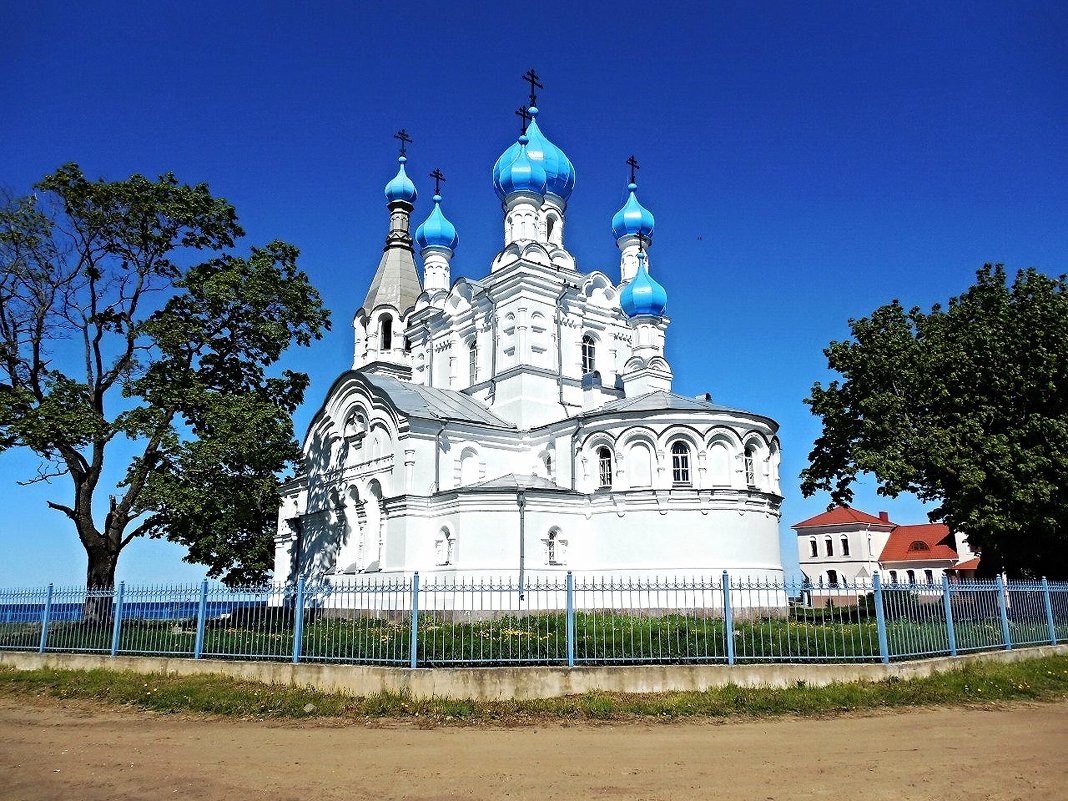 Церковь Петра и Павла в Ветвенике - Елена Павлова (Смолова)