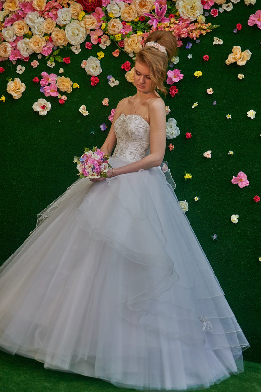 Примерка платья невесты - delete 