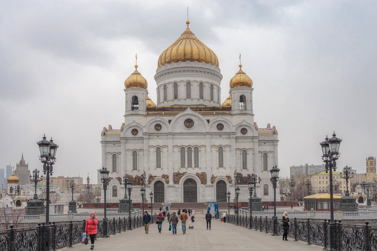 ***** - Дамир Белоколенко