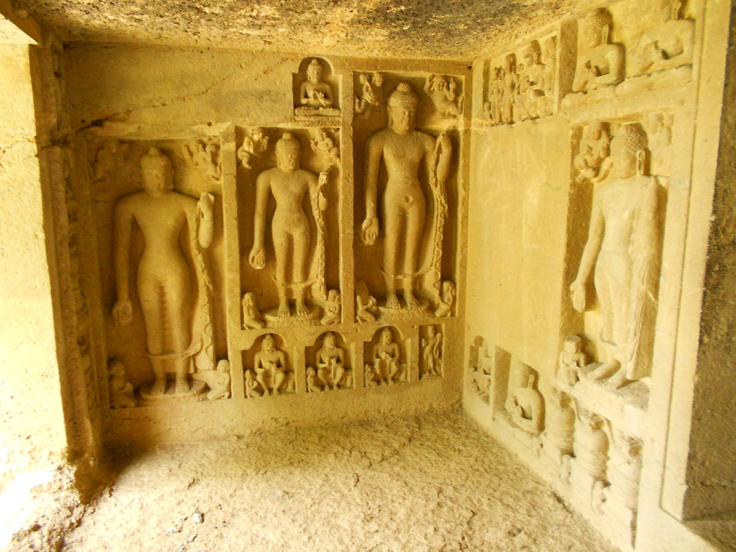 стены пещерного храма Национальный парк Мумбаи - maikl falkon 
