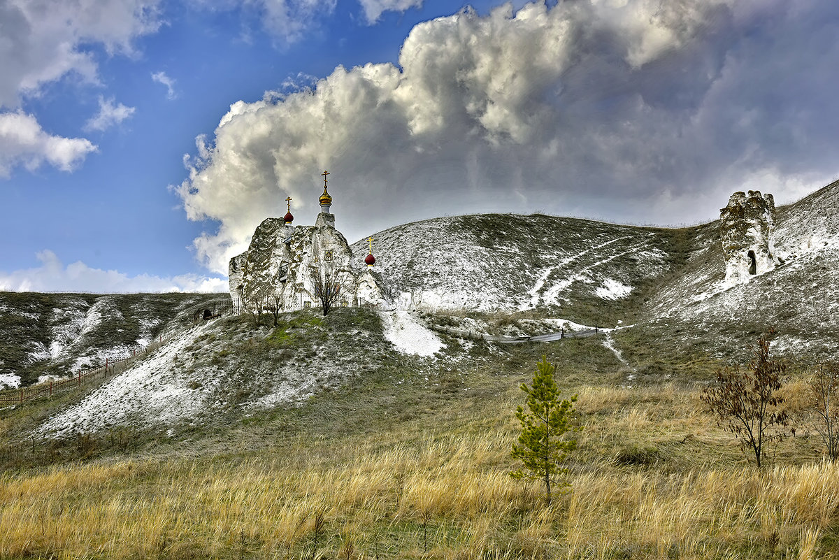 Костомаровский монастырь Дивногорье