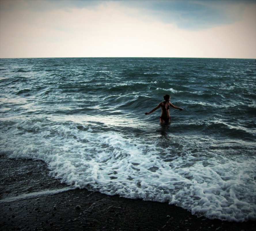 Черное море волнуется...... - Александра Полякова-Костова