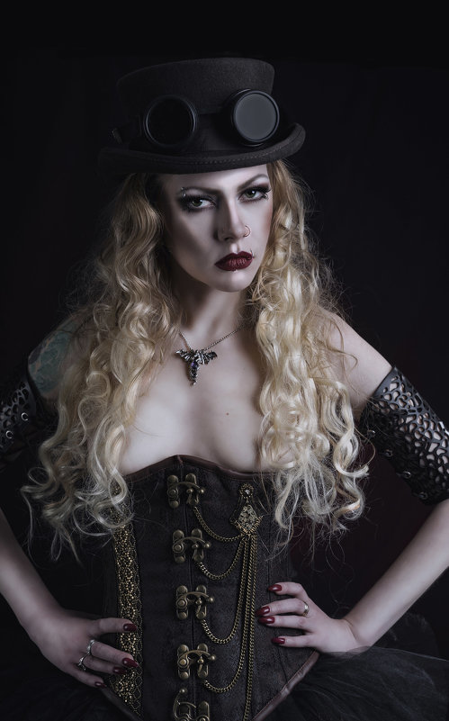 Steam punk series - Xenia *