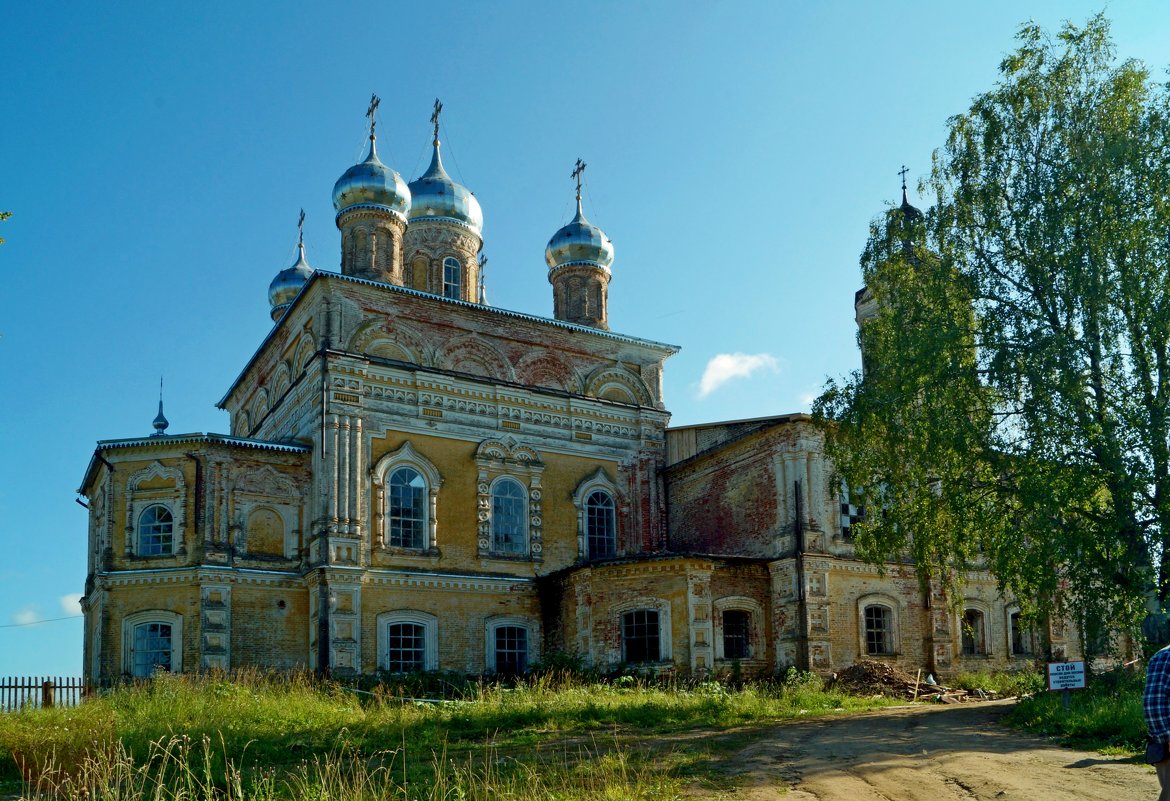 церковь Михаила-Архангела - Наталья Зимирева