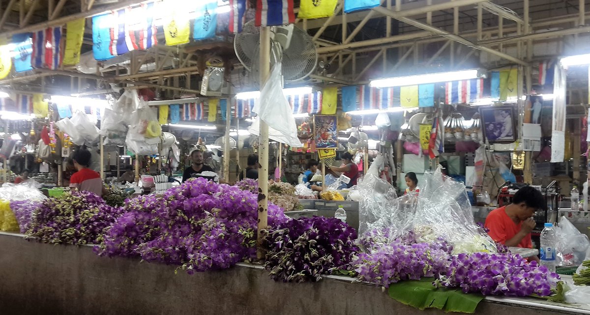Ночной рынок цветов в Бангкоке - Наталья Тимофеева