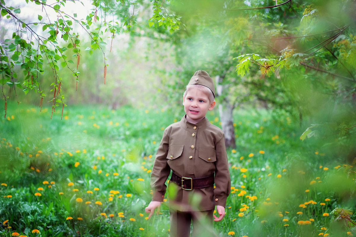 молодой солдат - Лидия Веселова
