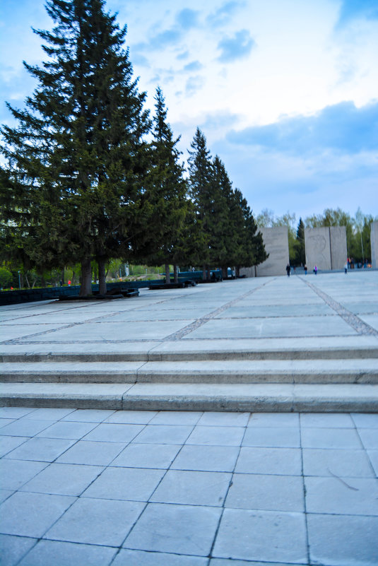 Монумент славы в Новосибирске - Света Кондрашова