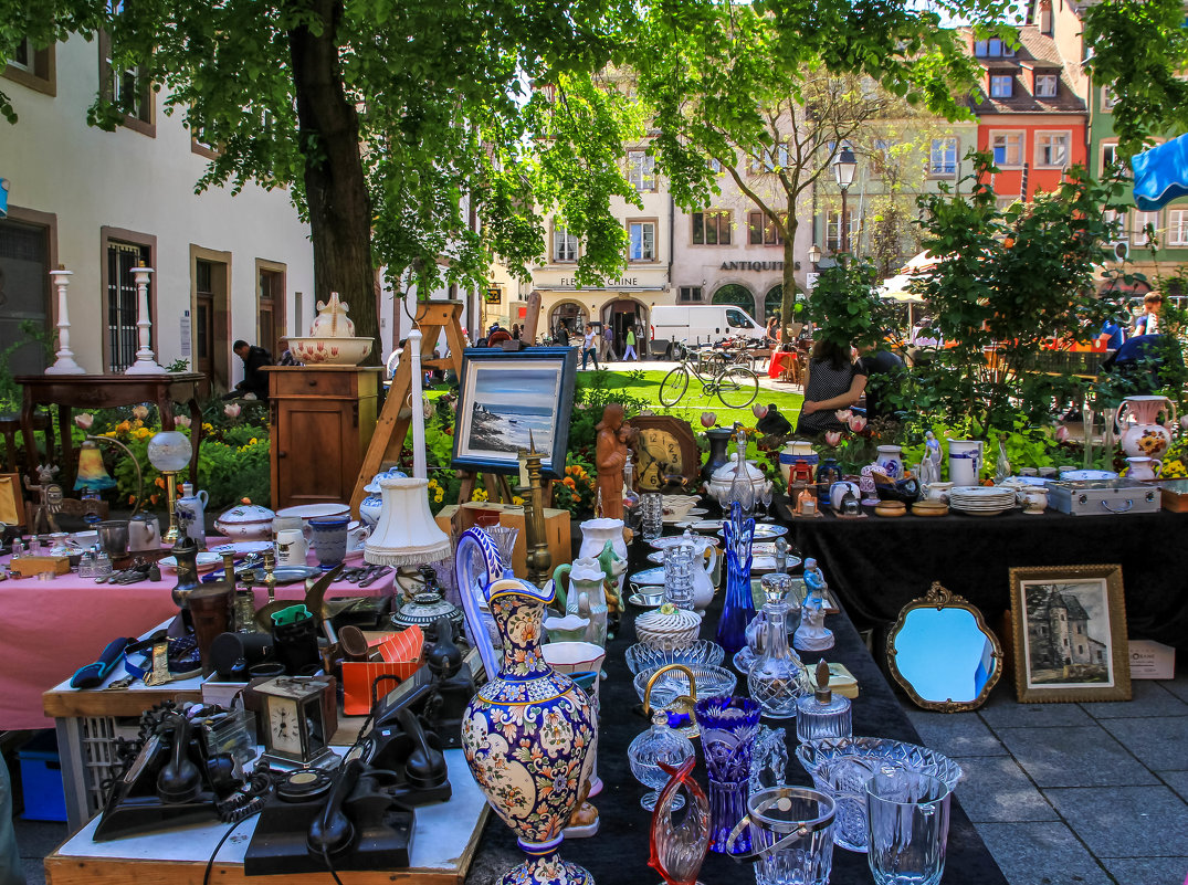 Street market - Alena Kramarenko