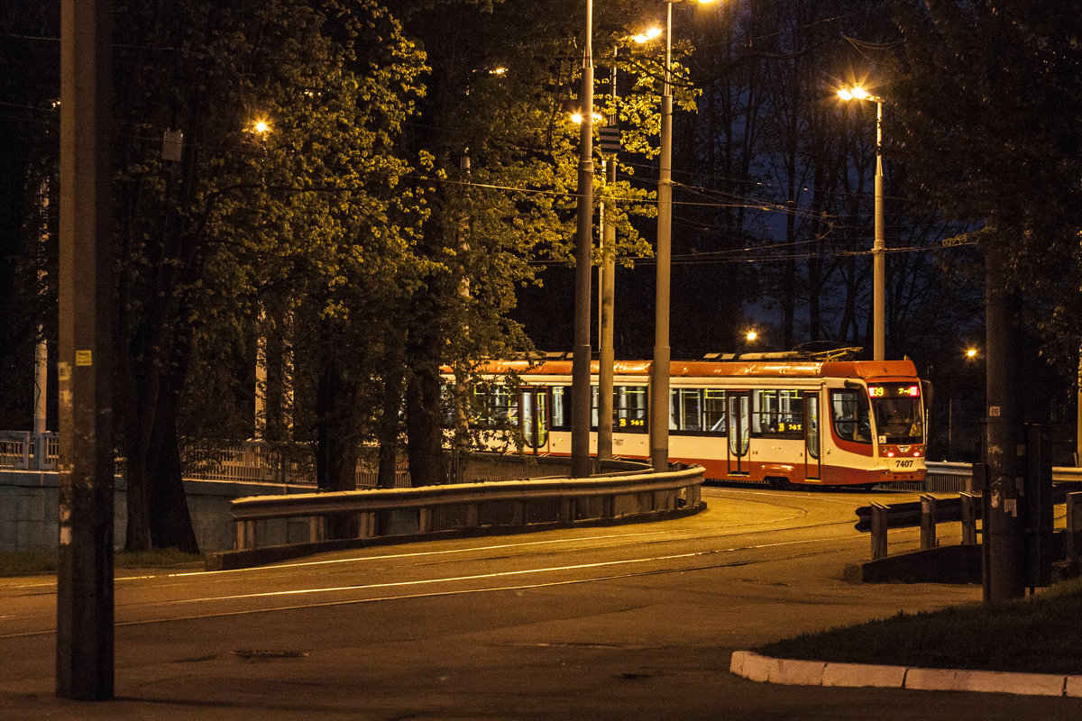 Трамвай - Антон Сагуров