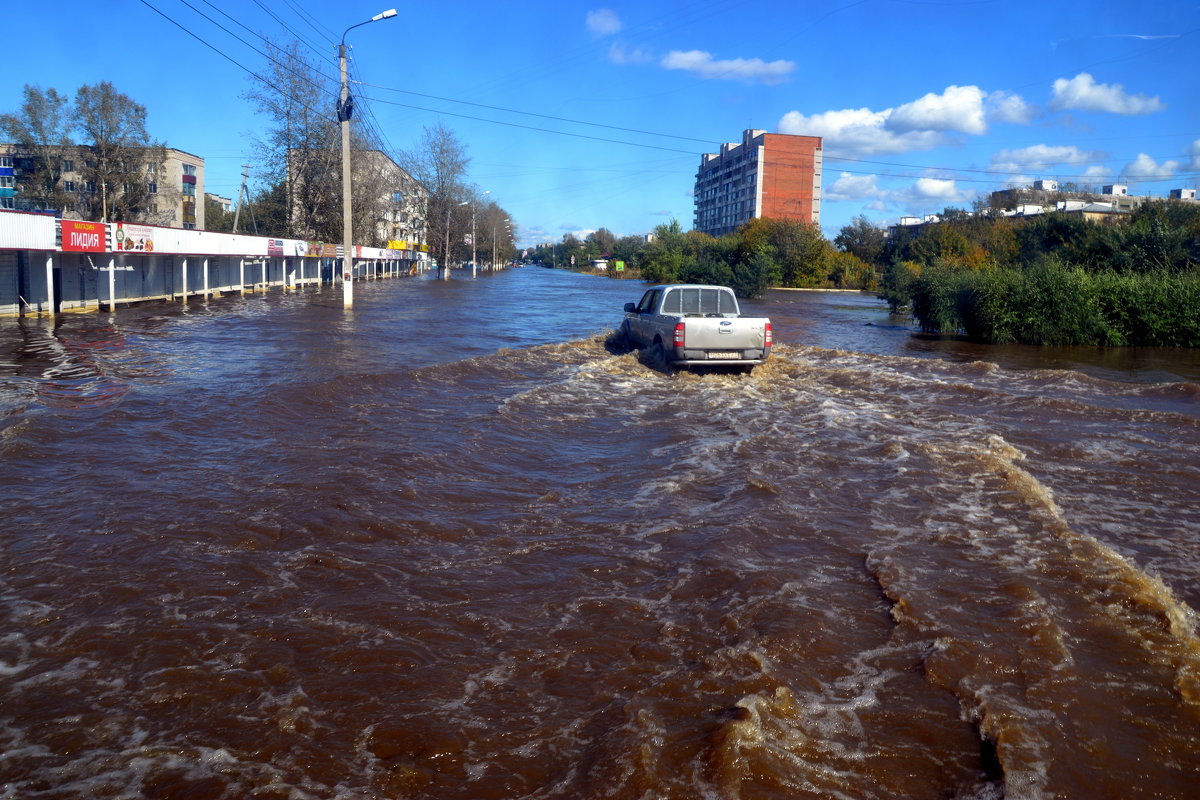 Сквозь наводнение - Мария Коледа