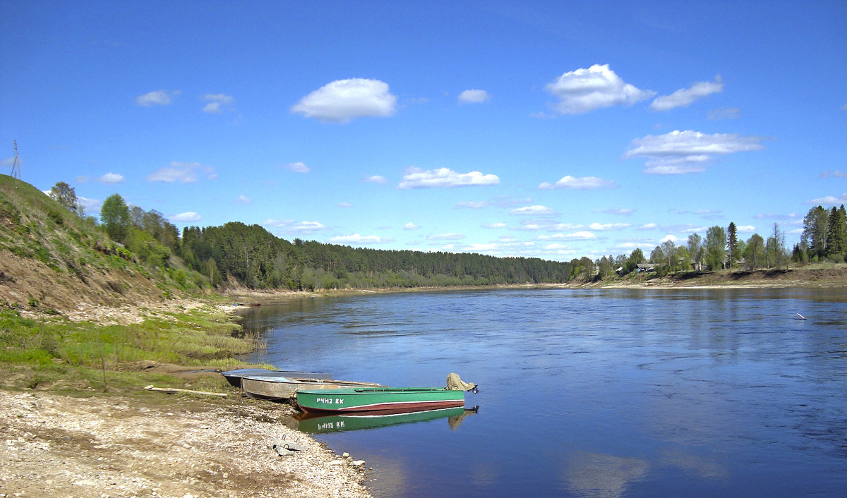 Панорама реки Сухона - Р о м a н