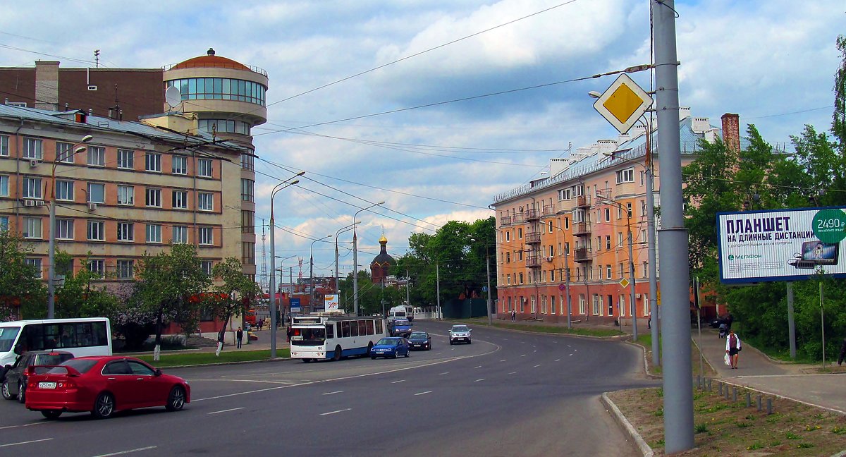 УЛИЦА СТУДЕНАЯ  ГОРА - Валерий Викторович РОГАНОВ-АРЫССКИЙ