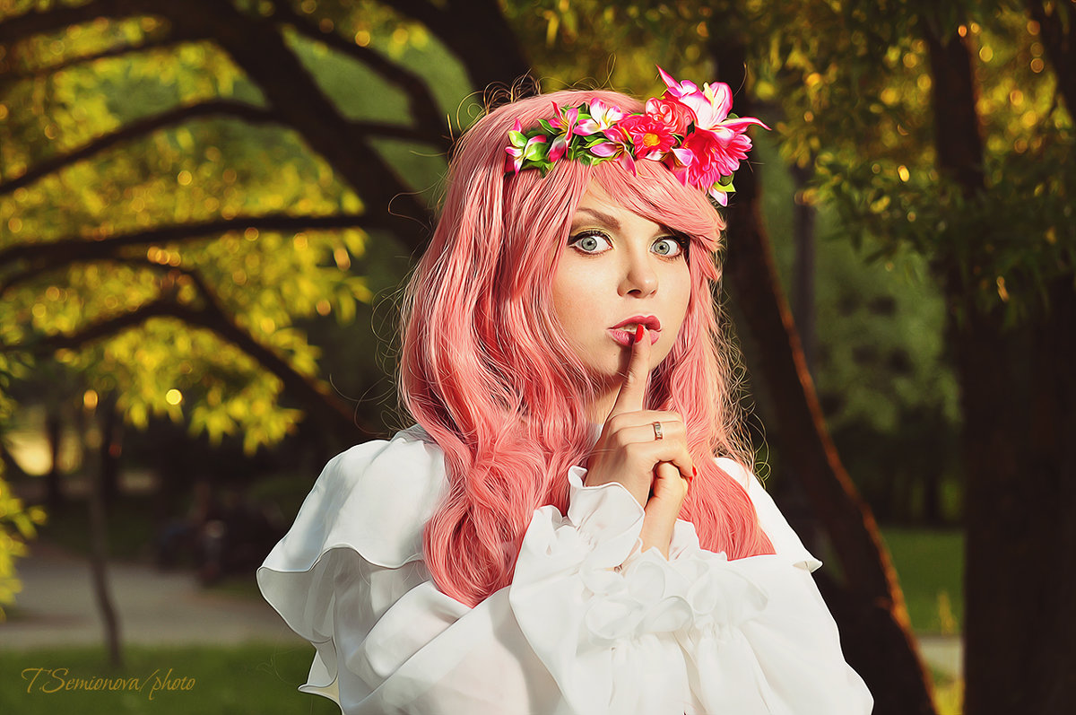 Девочка с розовыми волосами - Татьяна Семёнова