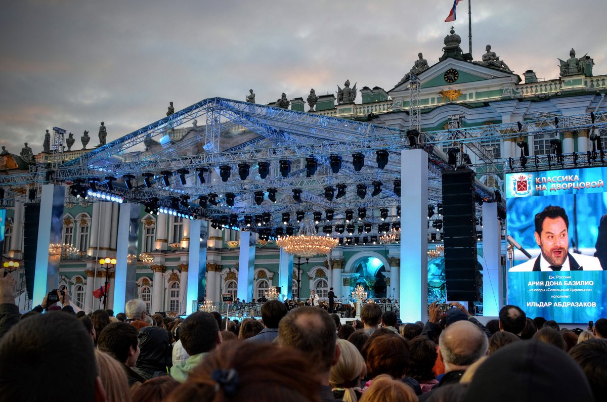 Концерт «Классика на Дворцовой» 27 мая 2016 года - Юрий Тихонов