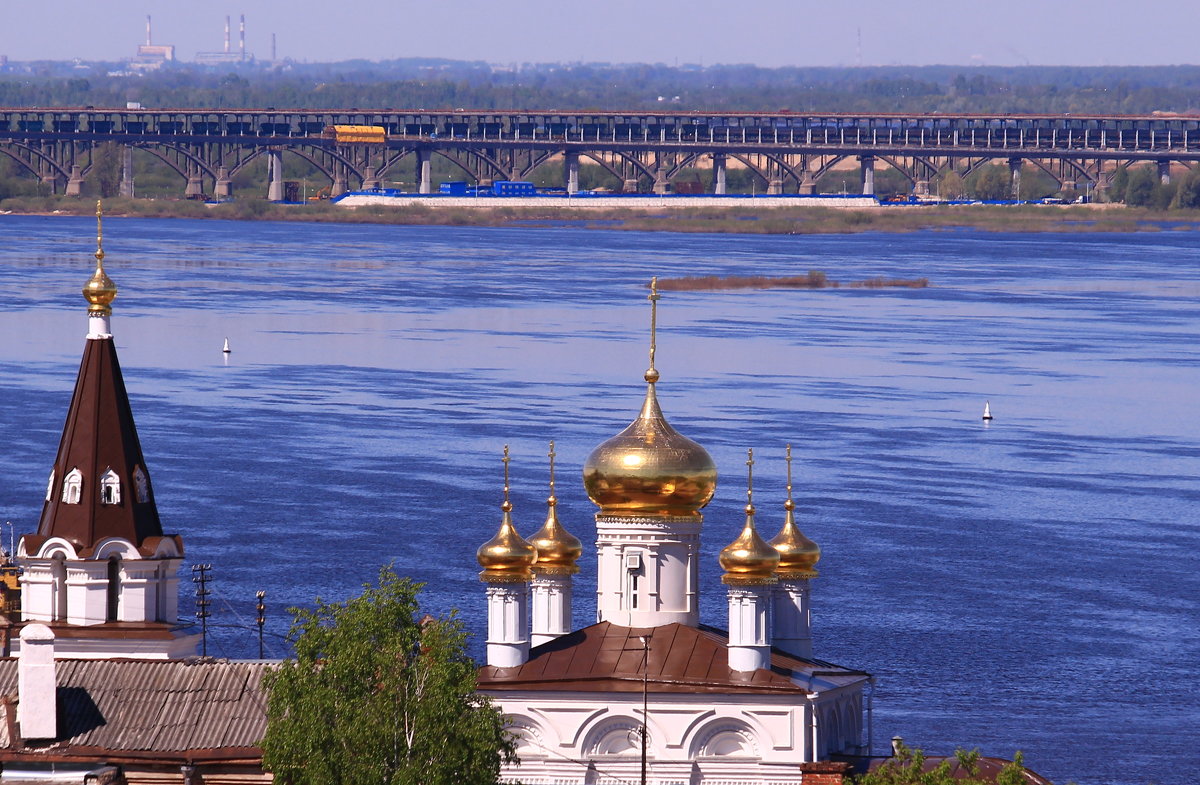 Над Волгой широкой - Татьяна Ломтева