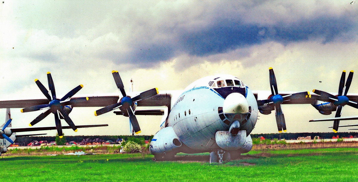 Авио 8 - Борис Александрович Яковлев 