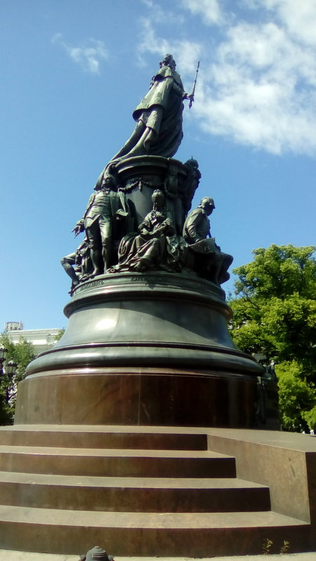 Памятник императрице Екатерине 2 в Санкт-Петербурге. - Светлана Калмыкова