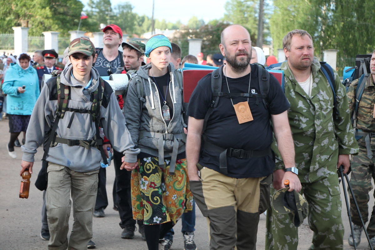 Паломники Великорецкого крестного хода 2016 года. - Любовь 