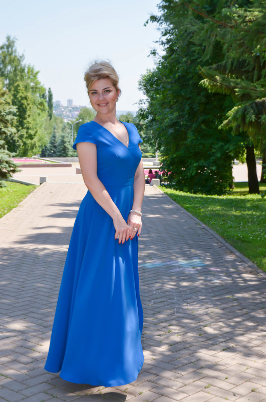 Фотосессия в синем платье - Сергей Тагиров